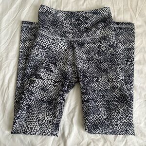 Balance Collection Gray and Black Snakeprint Full Length Leggings size small